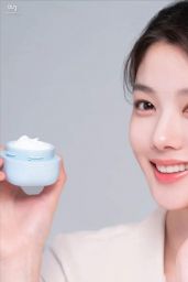 Kim Yoo Jung   Laneige Korea 2022   - 17