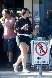 Lana Del Rey - Running Errands in Los Angeles 07/15/2022