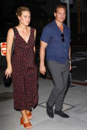 Lily Anne Harrison And Peter Facinelli Out In Beverly Hills 07 17 2022 0 Thumbnail 