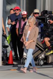 Margot Robbie - Filming scenes for "Barbie" in LA 07/01/2022