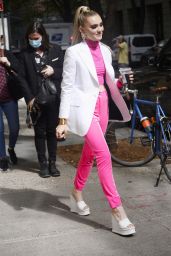 Meg Donnelly   Arrives For Her Appearance on  Live with Kelly and Ryan  in NYC 07 07 2022   - 88