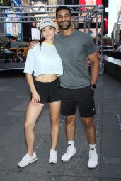 Paris Berelc - Fitness in Times Square with Phantom Fitness 07/21/2022