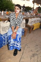 Rosario Dawson in a Multiprint Outfit and Basquiat at the Surf Lodge in Montauk 07/03/2022