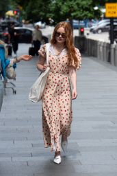 Sadie Sink - Outside the Today Show in NYC 07/06/2022