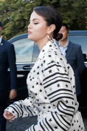 Selena Gomez   Leaving Her Hotel in Paris 07 09 2022   - 39