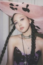 Twice s Nayeon   1st Mini Album  IM NAYEON  Photobook Scans 2022   - 9