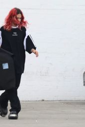 Addison Rae - Shopping at Dover Street Market Los Angeles Clothing Store 07/31/2022