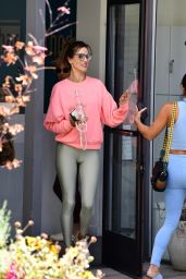 Alessandra Ambrosio in Workout Outfit 08/22/2022