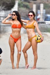 Alessandra Ambrosio   Playing Beach Volleyball in Malibu 07 31 2022   - 72