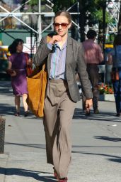 Amanda Seyfried    The Crowded Room  TV Series Set in Brooklyn 08 03 2022   - 77