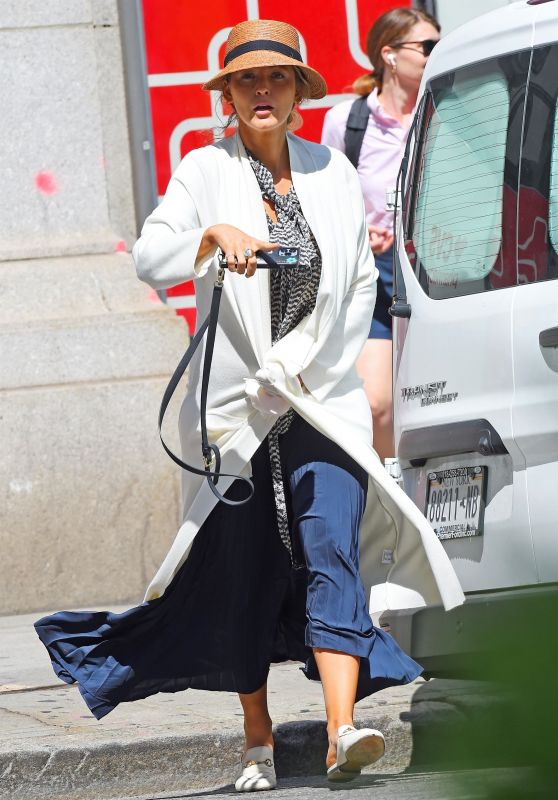 Blake Lively Wears Maxi Cardigan Matching Her Shoes - New York 08/26/2022