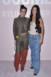 Charlie D Amelio and Dixie D Amelio    Kylie Cosmetics  Launch in Westwood 08 24 2022   - 99
