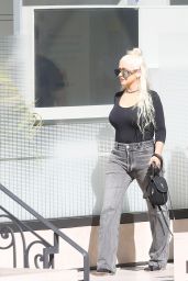 Christina Aguilera and Matthew Rutler   Shopping in France 08 01 2022   - 92