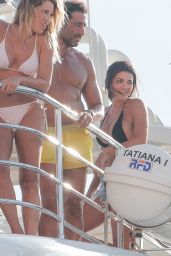 Cinthya Marques in a Bikini 08/08/2022