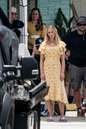Emily Blunt - "Pain Hustlers" Filming Set in Savannah 08/24/2022