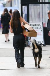 Emily Ratajkowski   Out in New York City 08 18 2022   - 63