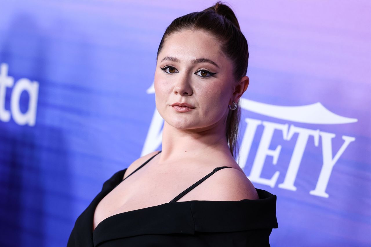 Emma Kenney - Variety’s 2022 Power of Young Hollywood.