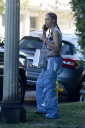 FKA Twigs   Out in Los Angeles 08 20 2022   - 51