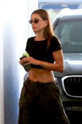Hailey Rhode Bieber in Casual Outfit 08 15 2022   - 50