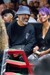 Halle Berry at an Boxing Match in LA 08/04/2022