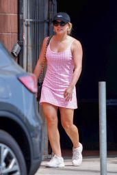 Hilary Duff - Shopping in Studio City 08/24/2022
