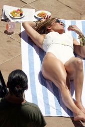 Jennifer Lopez in a Swimsuit 08/02/2022 (more photos)