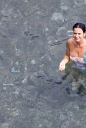 Katy Perry in a Swimsuit in Positano 08/25/2022