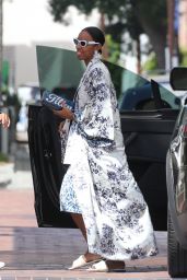 Kelly Rowland at High-End Store Neiman Marcus in Beverly Hills 08/29/2022