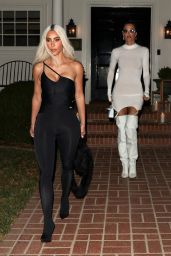 Kim Kardashian and Khloe Kardashian   Leaving the 818 Tequila Event in Beverly Hills 08 17 2022   - 29