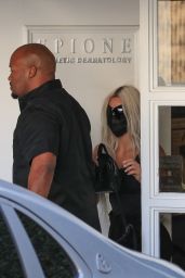 Kim Kardashian   Leaving Epione Skin Care Clinic in Beverly Hills 08 16 2022   - 91