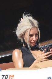 Kim Kardashian on a Boat in Coeur d’Alene in Idaho 08/14/2022