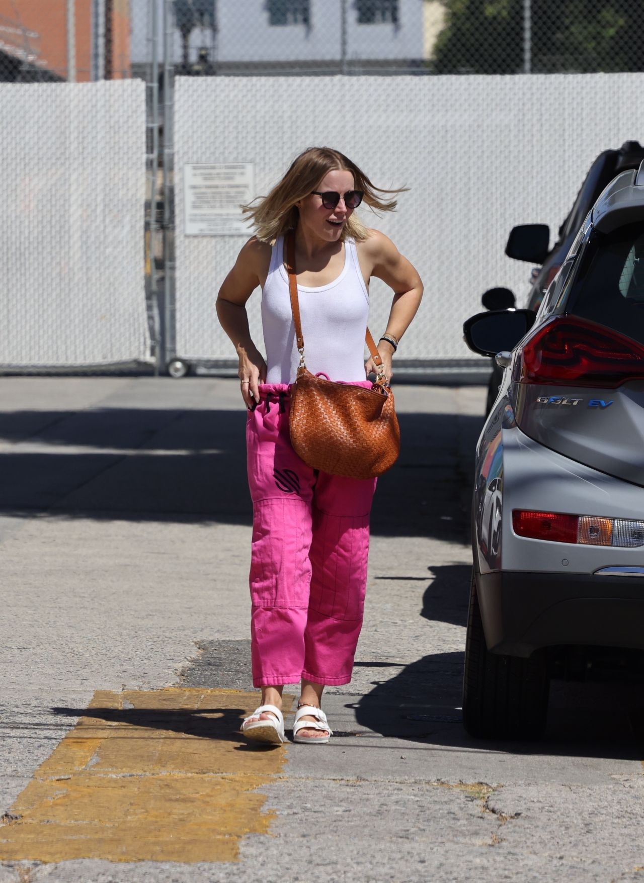 Kristen Bell in Vibrant Pink Pants - LA 08/30/2022.