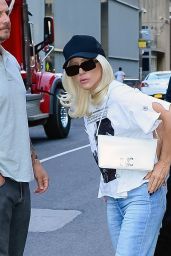 Lady Gaga Street Style - New York 08/10/2022