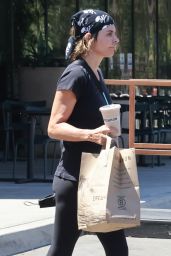 Lisa Rinna   Grocery Shopping at Erewhon Market in Studio City 08 26 2022   - 51