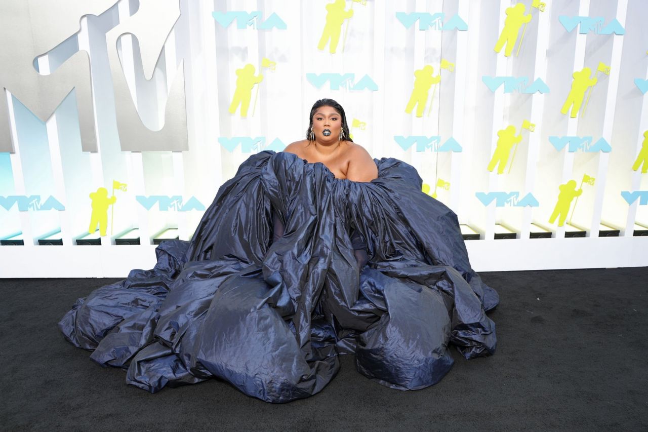 Lizzo 2022 Mtv Video Music Awards • Celebmafia