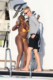 Mary J. Blige in a Bikini 08/02/2022