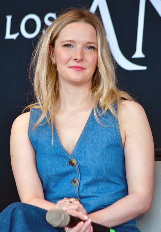 Morfydd Clark - "The Lord Of The Rings The Rings Of Power" Press Conference in Mexico City 08/19/2022