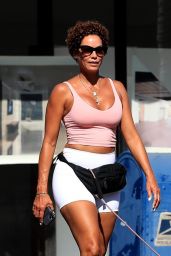 Nicole Murphy   Out in Beverly Hills 08 16 2022   - 33