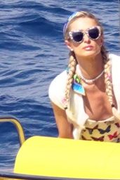Paris Hilton and Carter Reum - Capri 08/10/2022