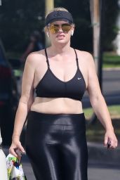 Rebel Wilson in Gym Ready Outfit 08/09/2022