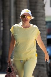 Rebel Wilson Street Style 08 19 2022   - 43