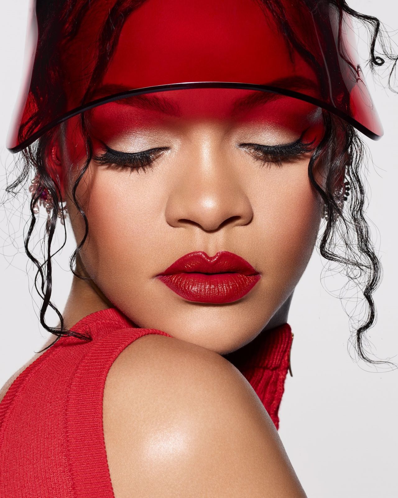 Rihanna 08 12 2022 • Celebmafia