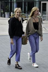Sally Dynevor With Daughter Hattie Dynevor - Out in Manchester 08/19/2022
