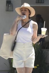 Whitney Cummings - Out in Brentwood 08/14/2022
