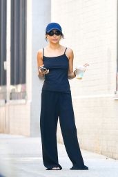 Zoe Kravitz - Out in New York City 08/24/2022
