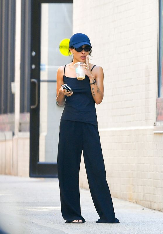 Zoe Kravitz - Out in New York City 08/24/2022
