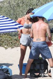 Alessandra Ambrosio on the Beach in Santa Monica 09 05 2022   - 49