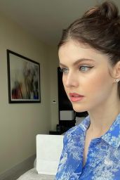 Alexandra Daddario 09 25 2022   - 60