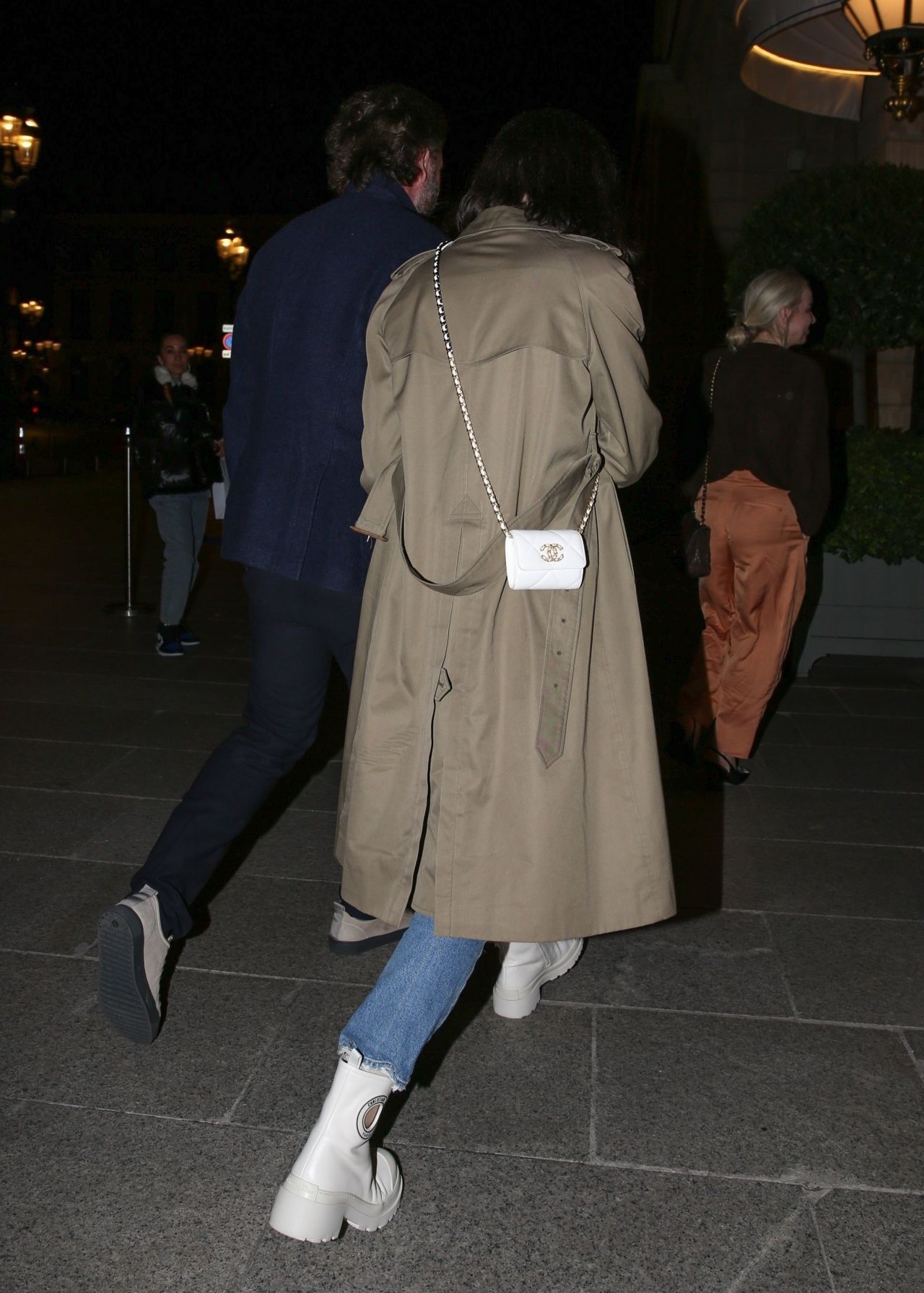 Alexandra Daddario - Leaving Hotel Ritz in Paris 09/28/2022 • CelebMafia