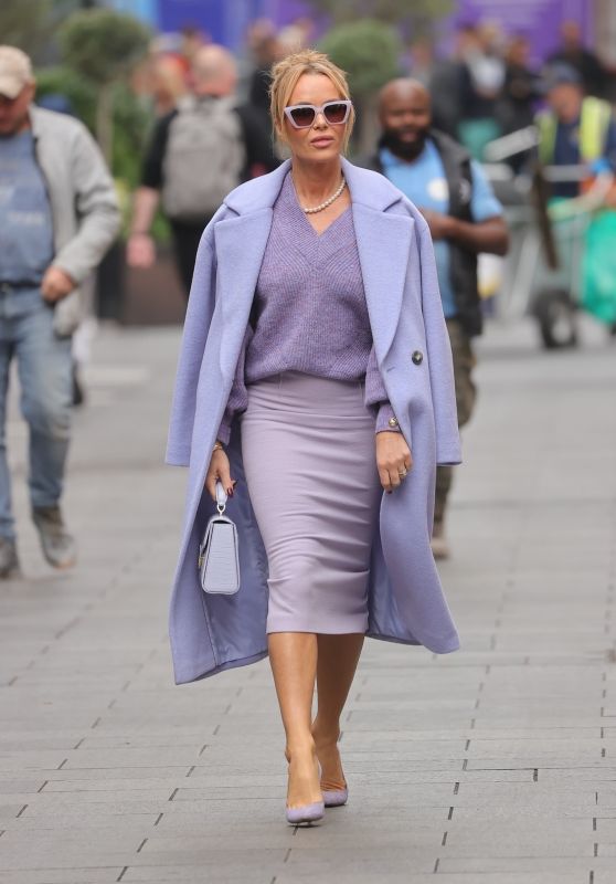 Amanda Holden in an All-Purple Look - London 09/30/2022